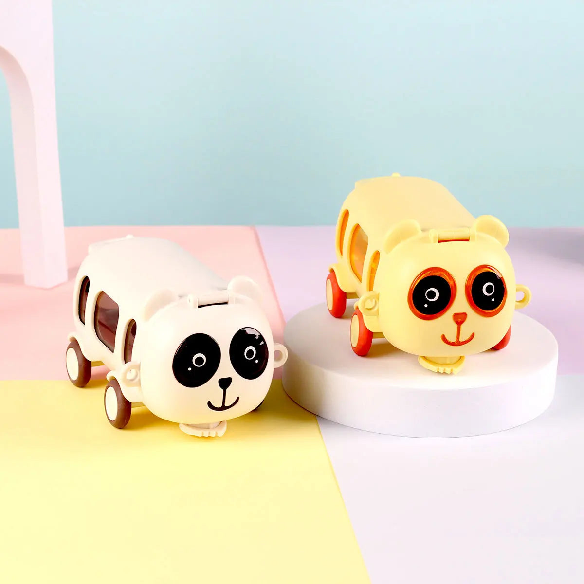 500ML Kids Cute Bus Cup Children's Toy Car Plastic Water Bottle Student Drinking Kettle with Straw for Boys Girls School Home